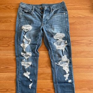 American Eagle Tomgirl Jeans